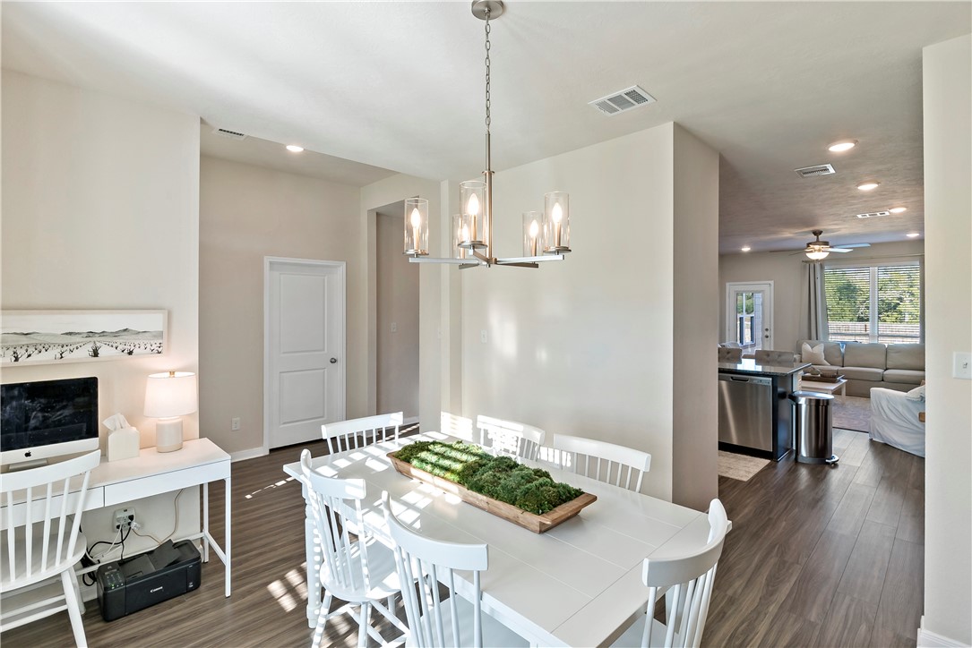 1310 Kingsgate Drive Property Photo 14