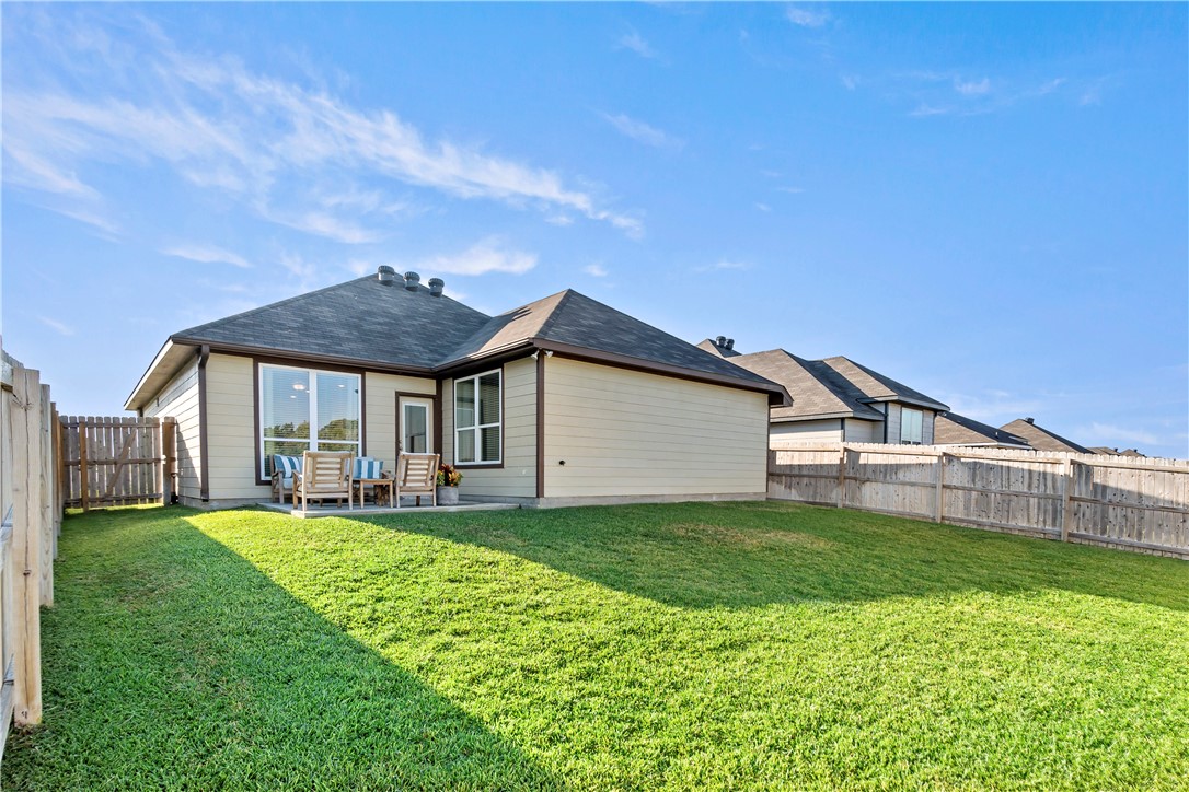 1310 Kingsgate Drive Property Photo 23