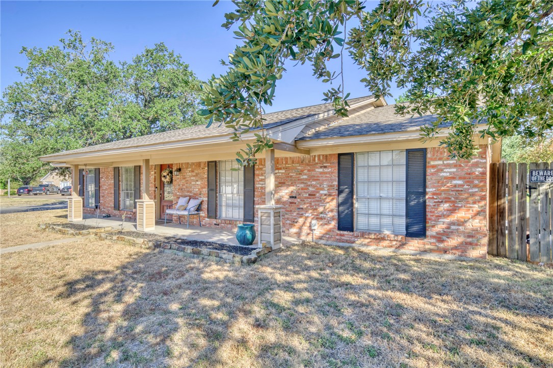 3501 Midwest Drive Property Photo 4
