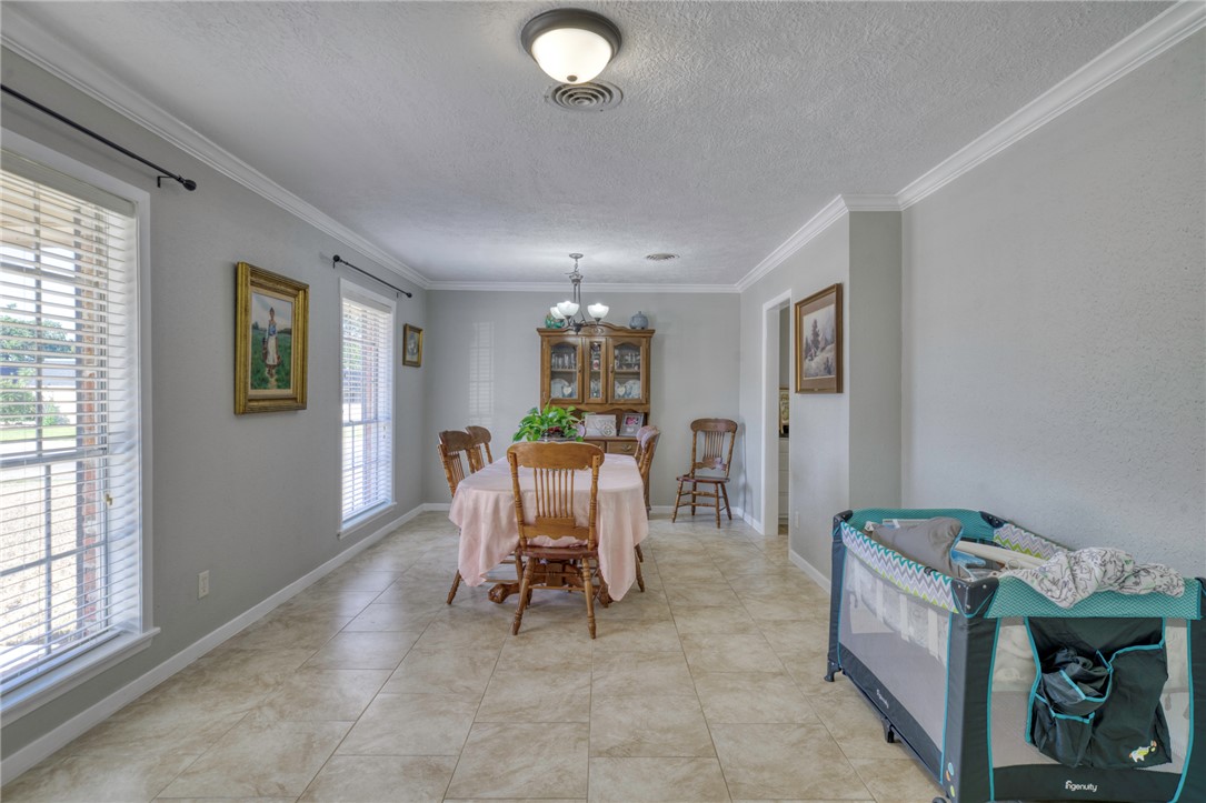 3501 Midwest Drive Property Photo 8