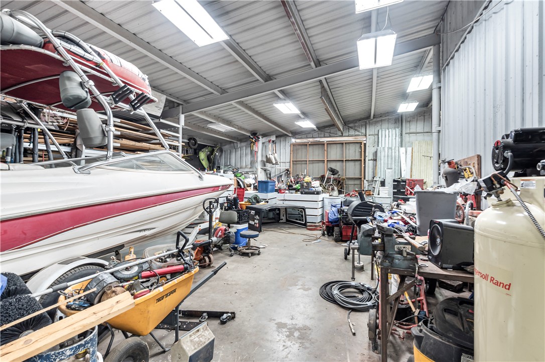 185 County Road 107 Property Photo 6