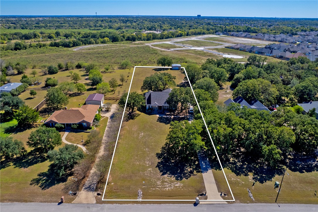 4008 Austins Estates Drive Property Photo 4