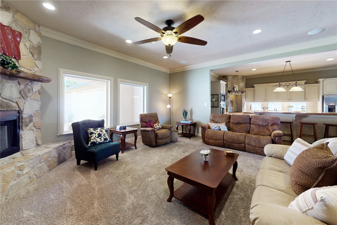 4008 Austins Estates Drive Property Photo 8