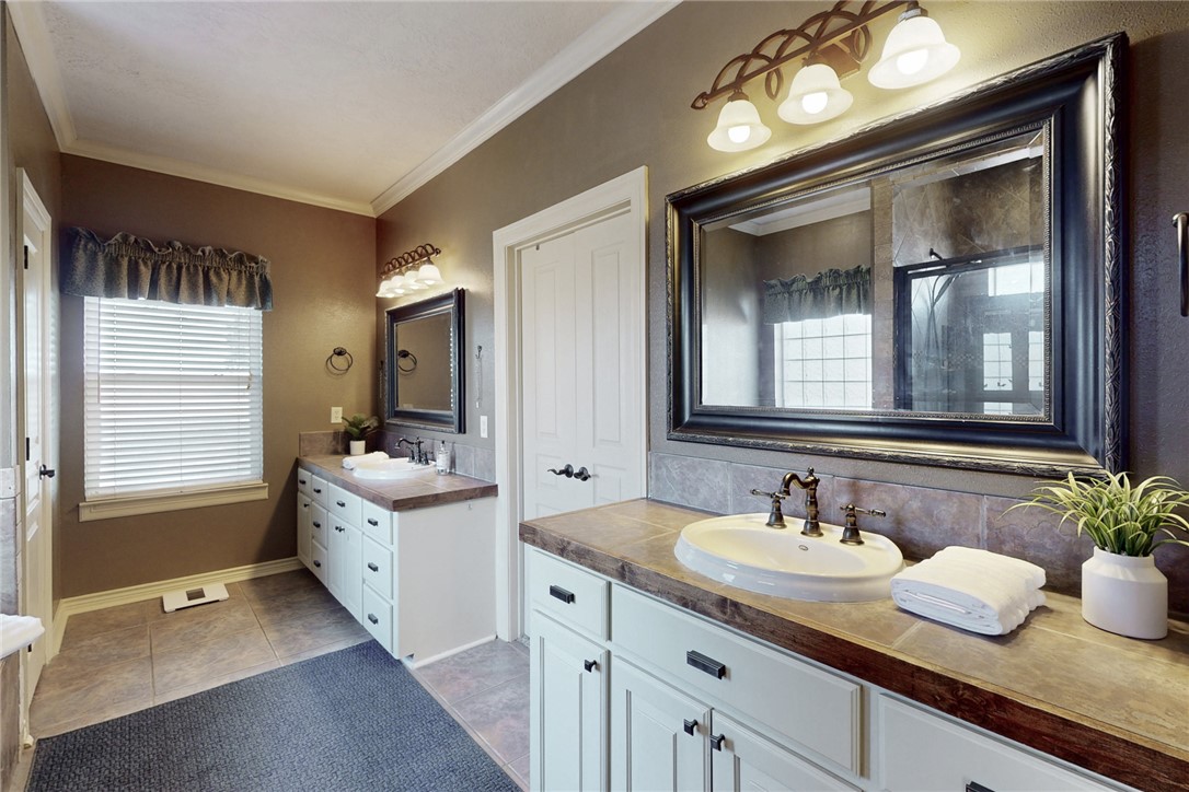 4008 Austins Estates Drive Property Photo 17