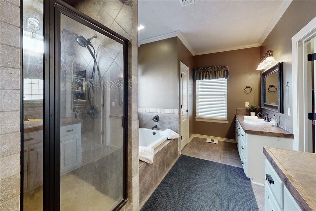 4008 Austins Estates Drive Property Photo 18