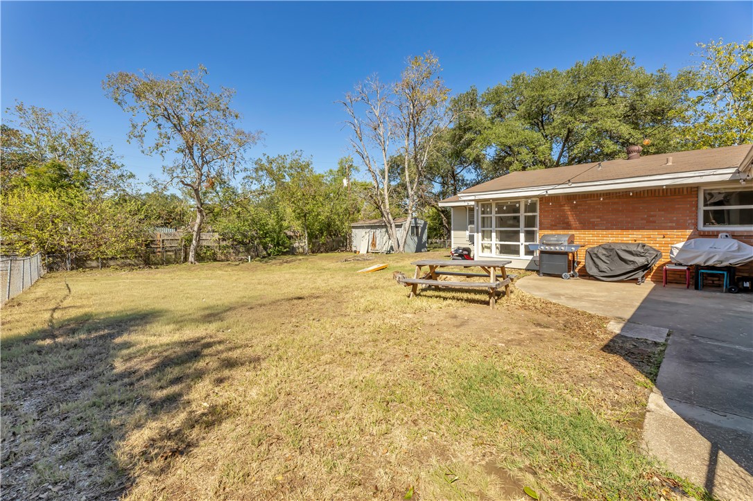 520 Helena Street Property Photo 24