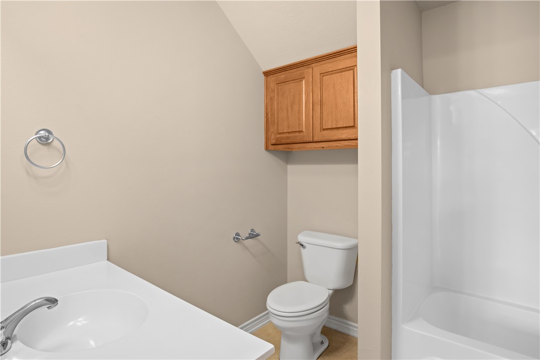 2535 Teal Drive Large Yard Property Photo 7