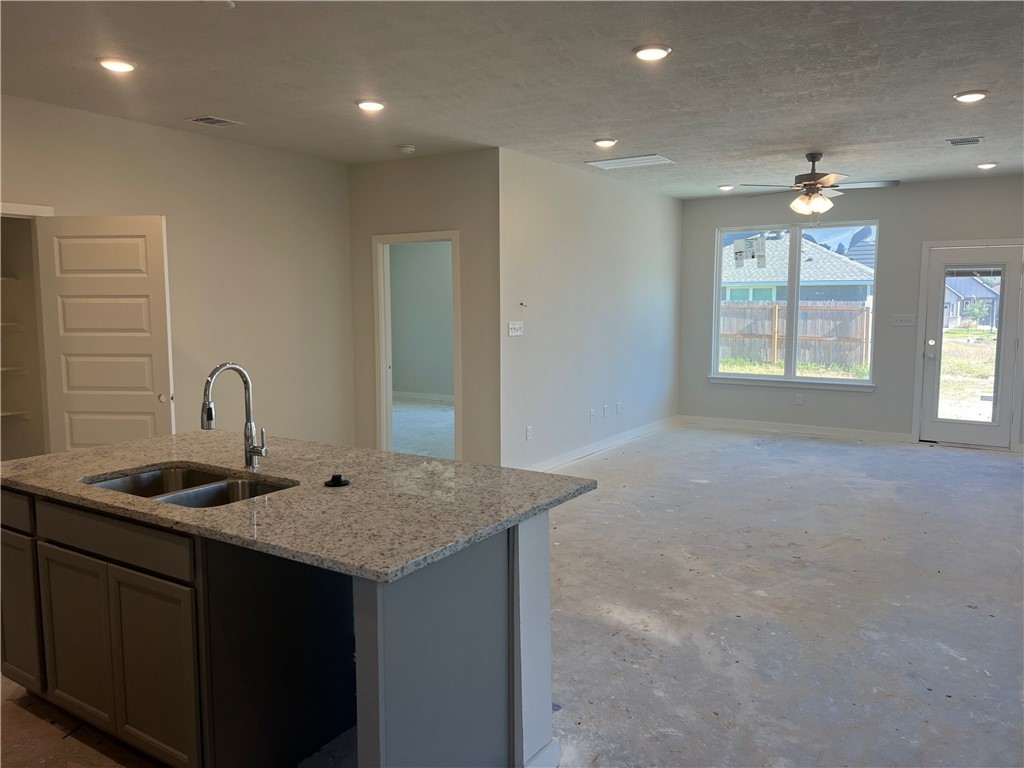 15240 Still Water Meadow Loop Property Photo 4