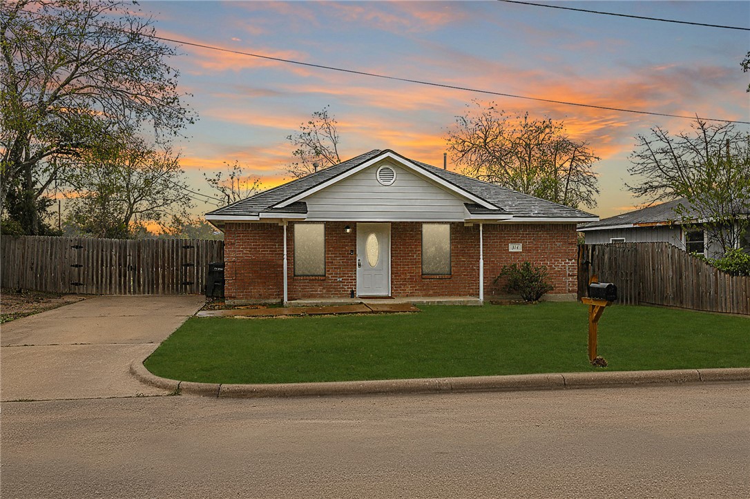 314 Moss Street