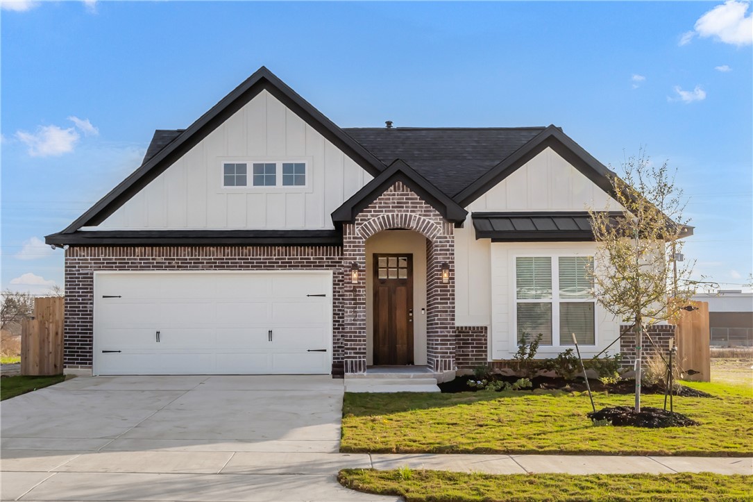 6422 Raleigh Loop Property Photo 1