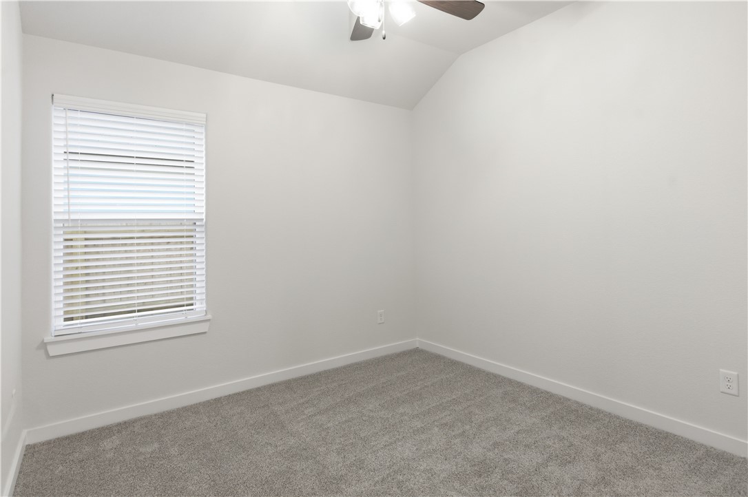 2857 Messenger Way Property Photo 11