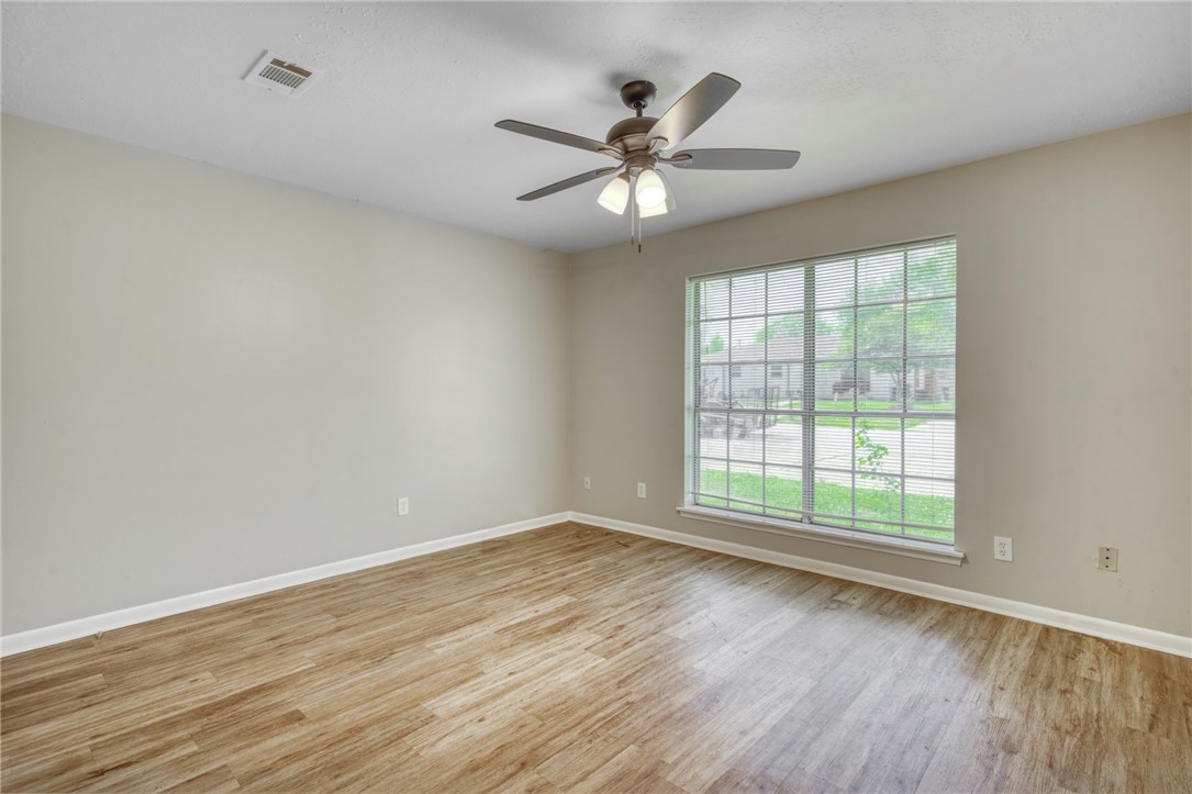 3911 Olive Street B Property Photo 11