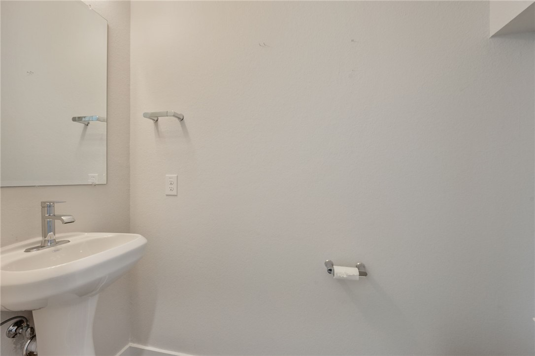 768 Double Mountain Road Property Photo 9