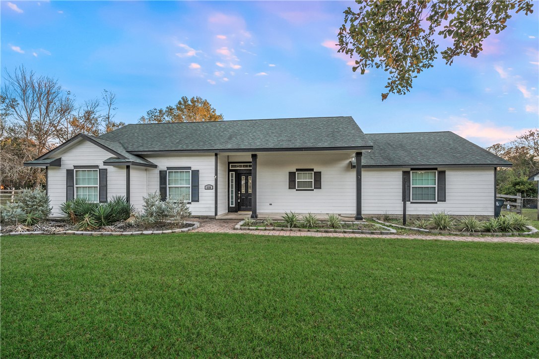 118 Pin Oak Lane Property Photo 2