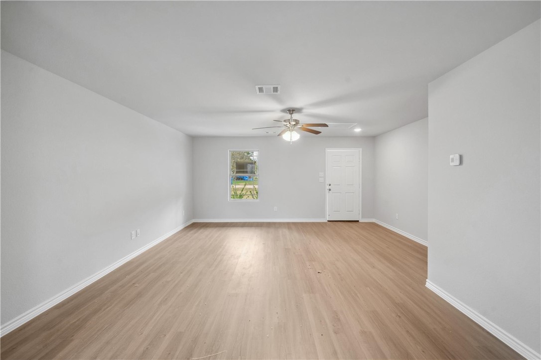 515 16th Street Property Photo 3