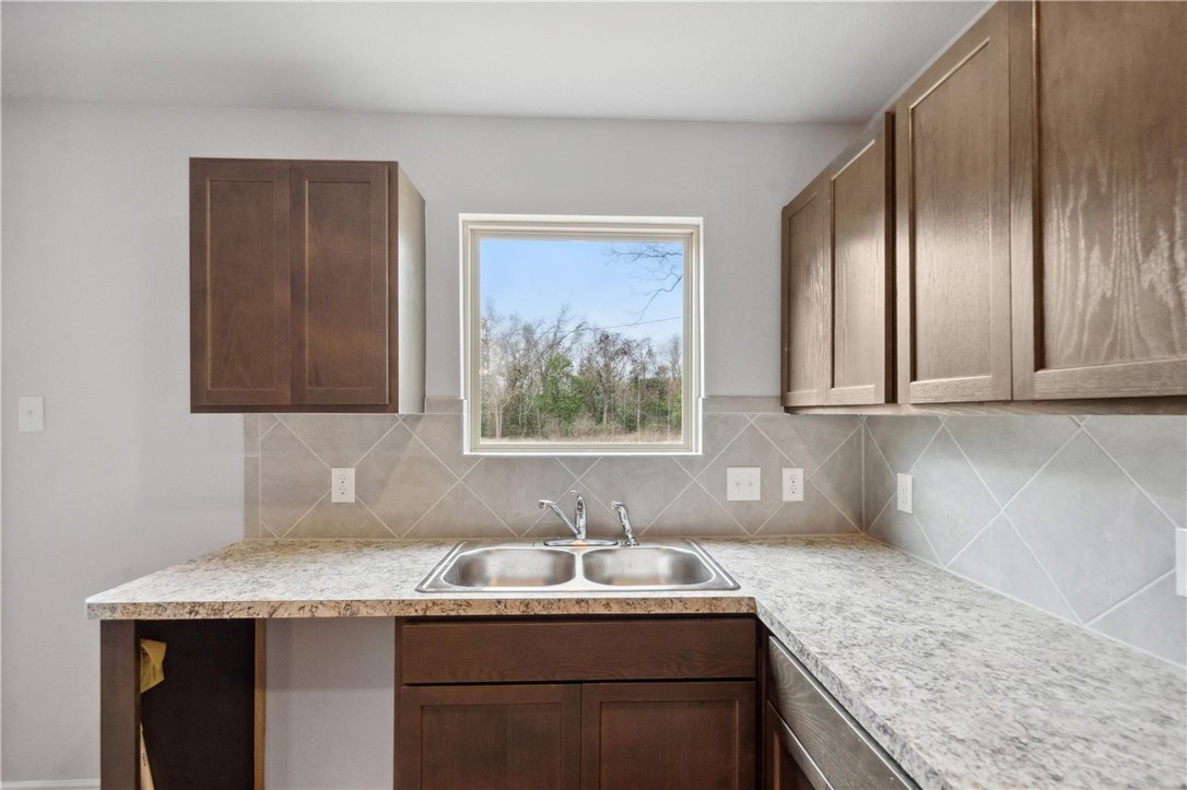 515 16th Street Property Photo 10