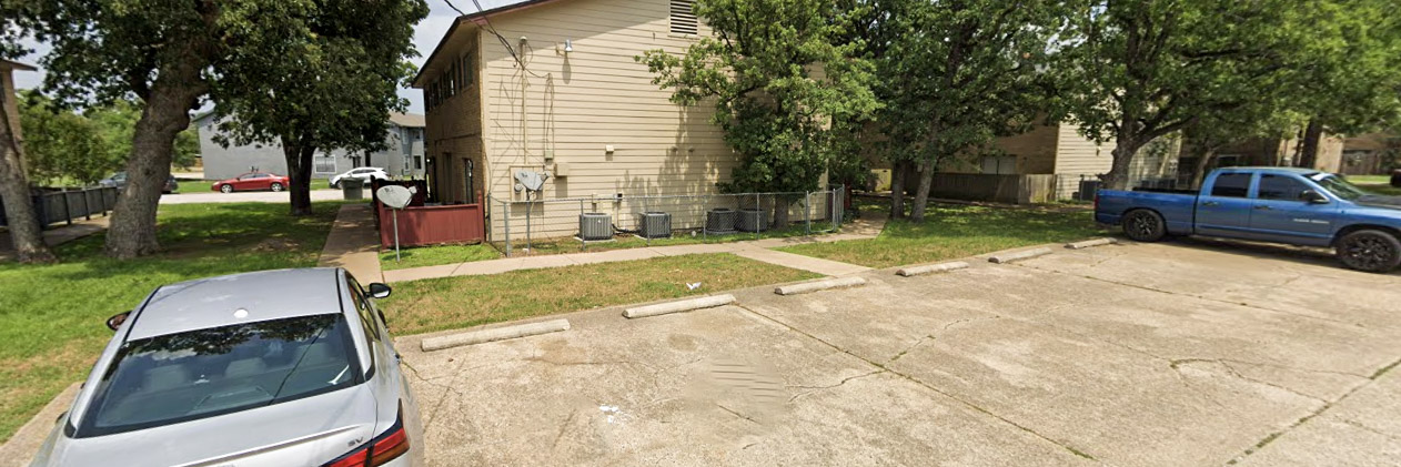 2402 Blanco Drive A Property Photo 13
