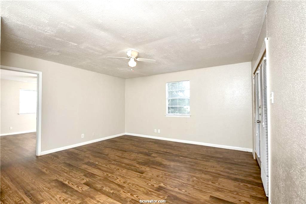 3900 Old College Road 21 Property Photo 8