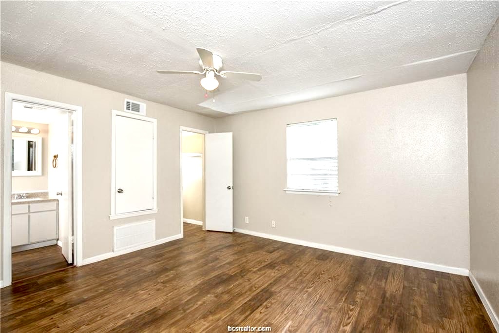 3900 Old College Road 21 Property Photo 10