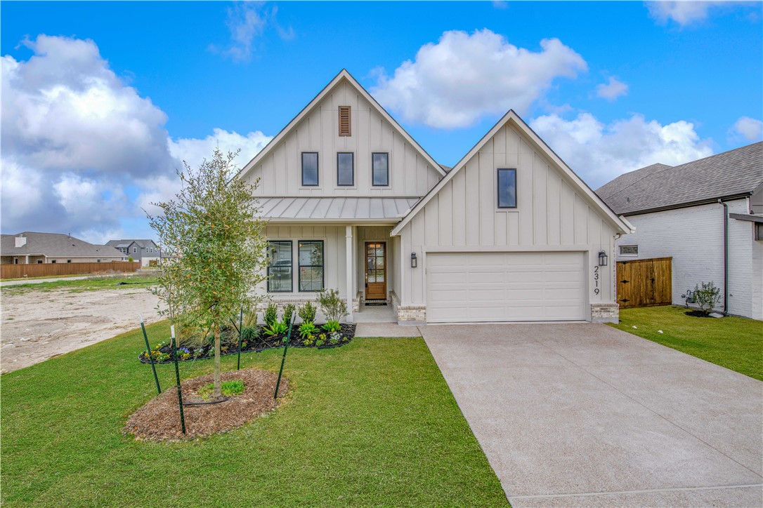 2319 Rivercane Court Property Photo 1