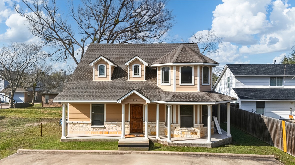 1711 Boardwalk Court Property Photo 1