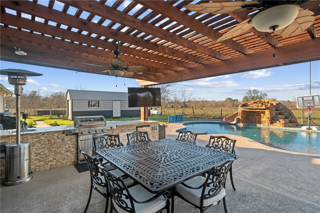 43910 Highway 290 Business Property Photo 32