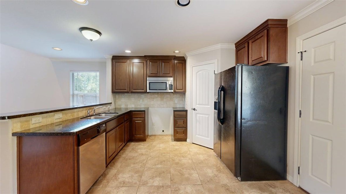454 Chimney Hill Drive Property Photo 14