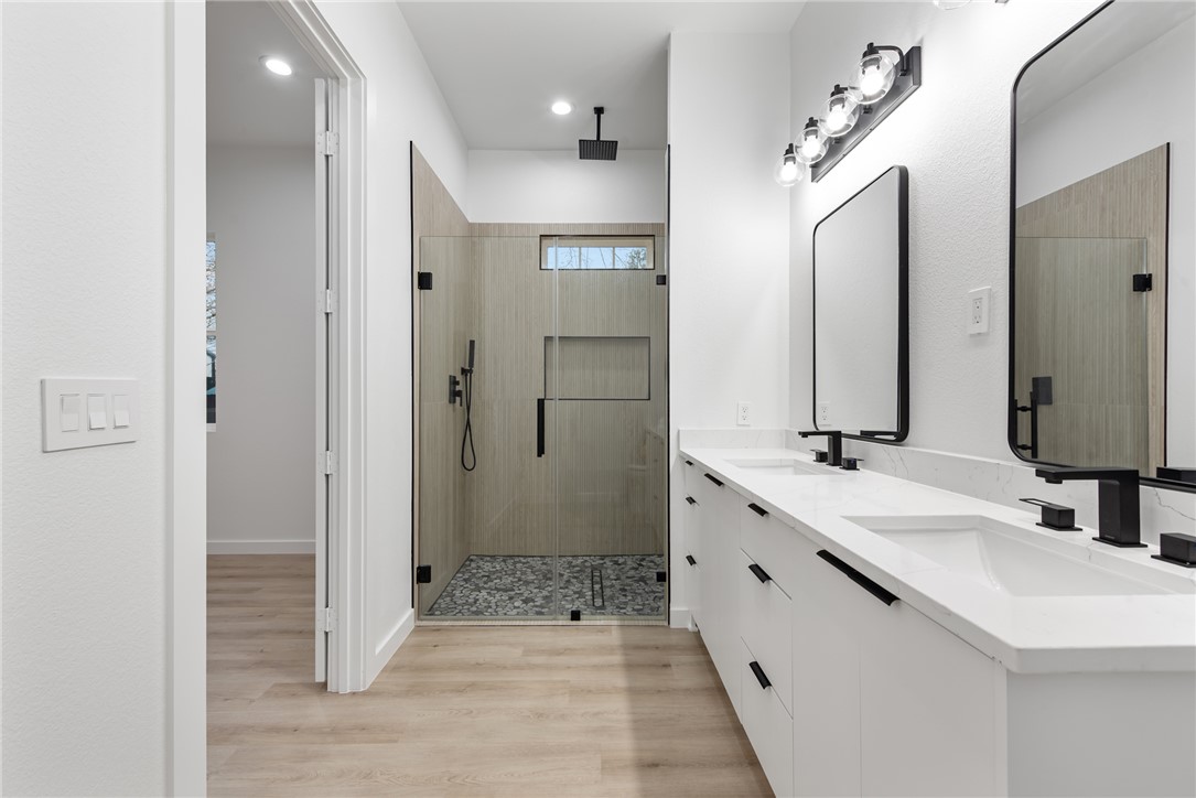 188 Hill Street Property Photo 14