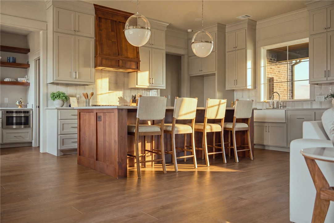 10709 Little Farm Road Property Photo 8