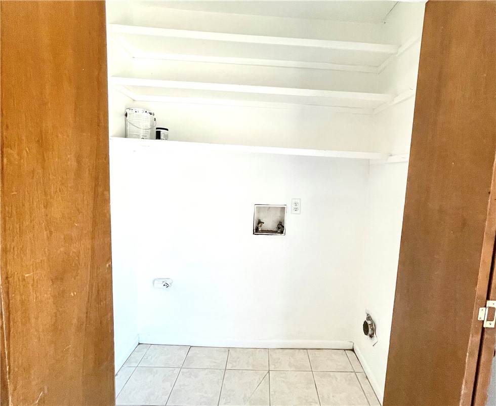 1424 Hawk Tree Drive Property Photo 14