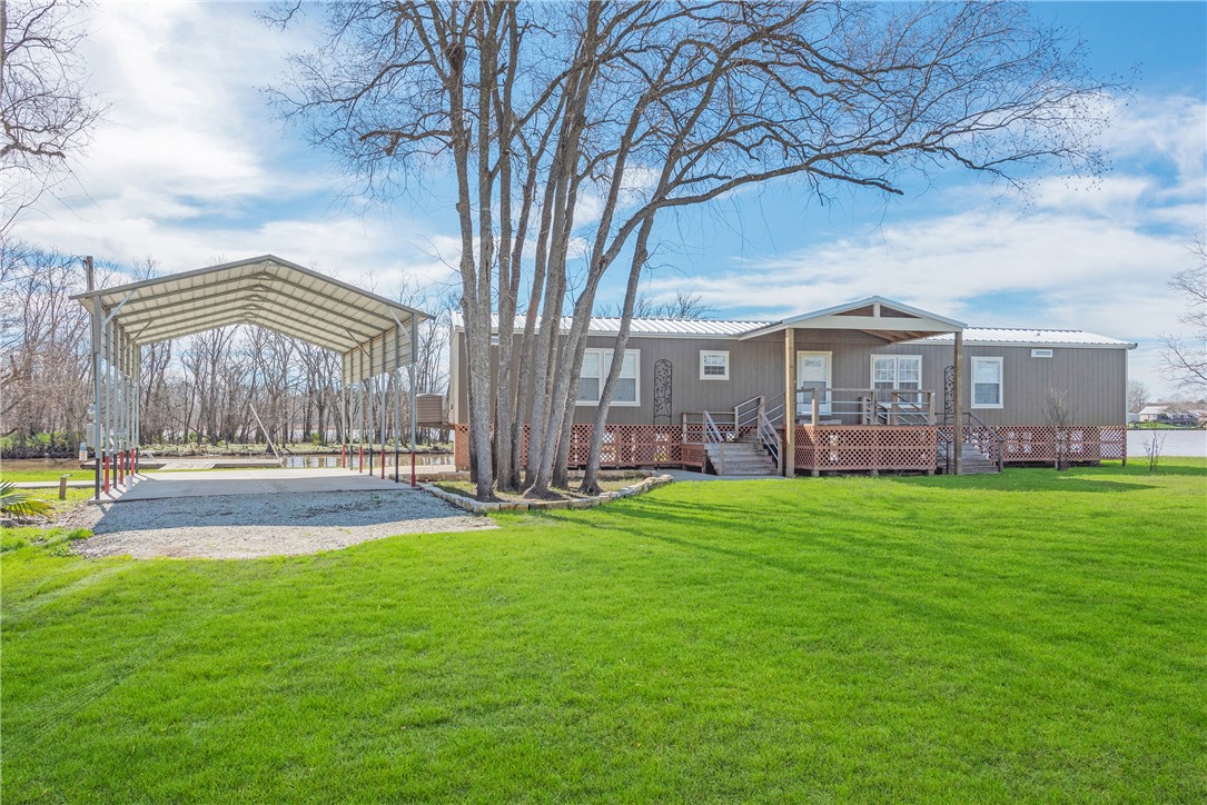 398 River Oaks Drive