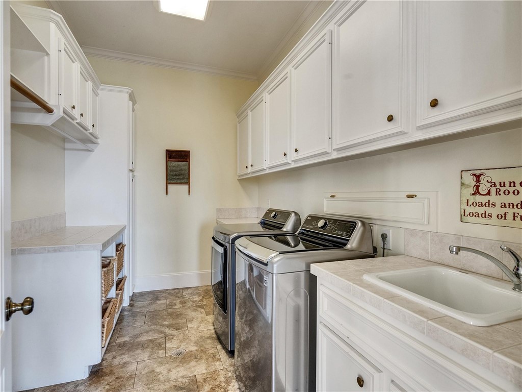 9265 Wren Lane Property Photo 10