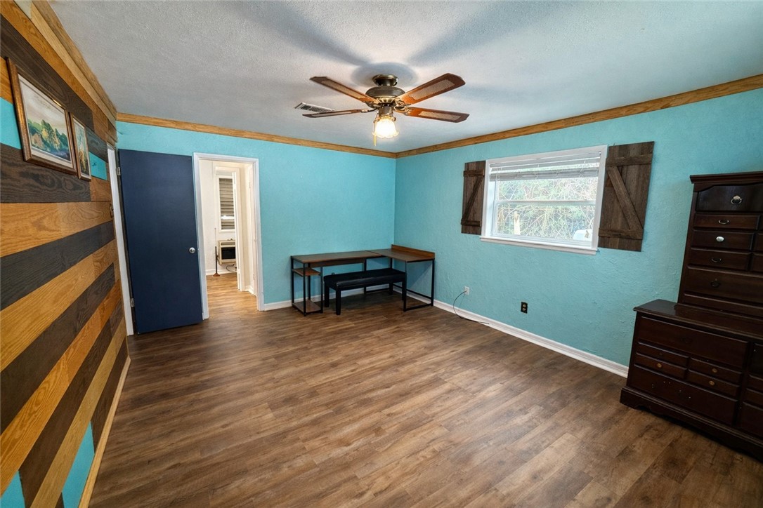 31 Hawaii Lane Property Photo 12