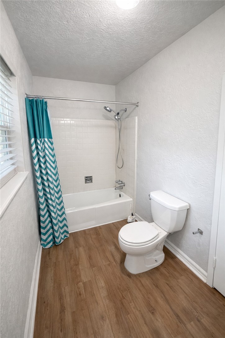 31 Hawaii Lane Property Photo 14