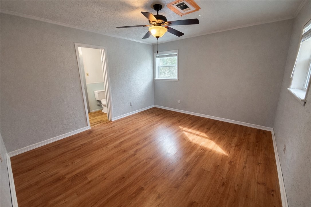 31 Hawaii Lane Property Photo 16