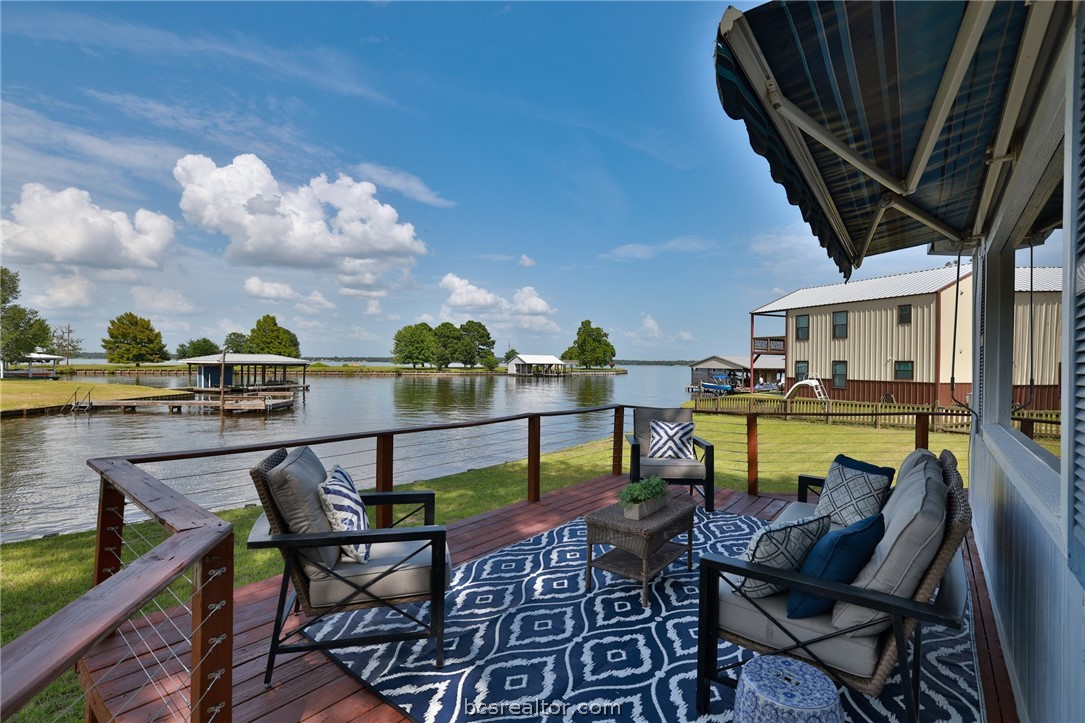 20559 Red Bud Court Property Photo 1
