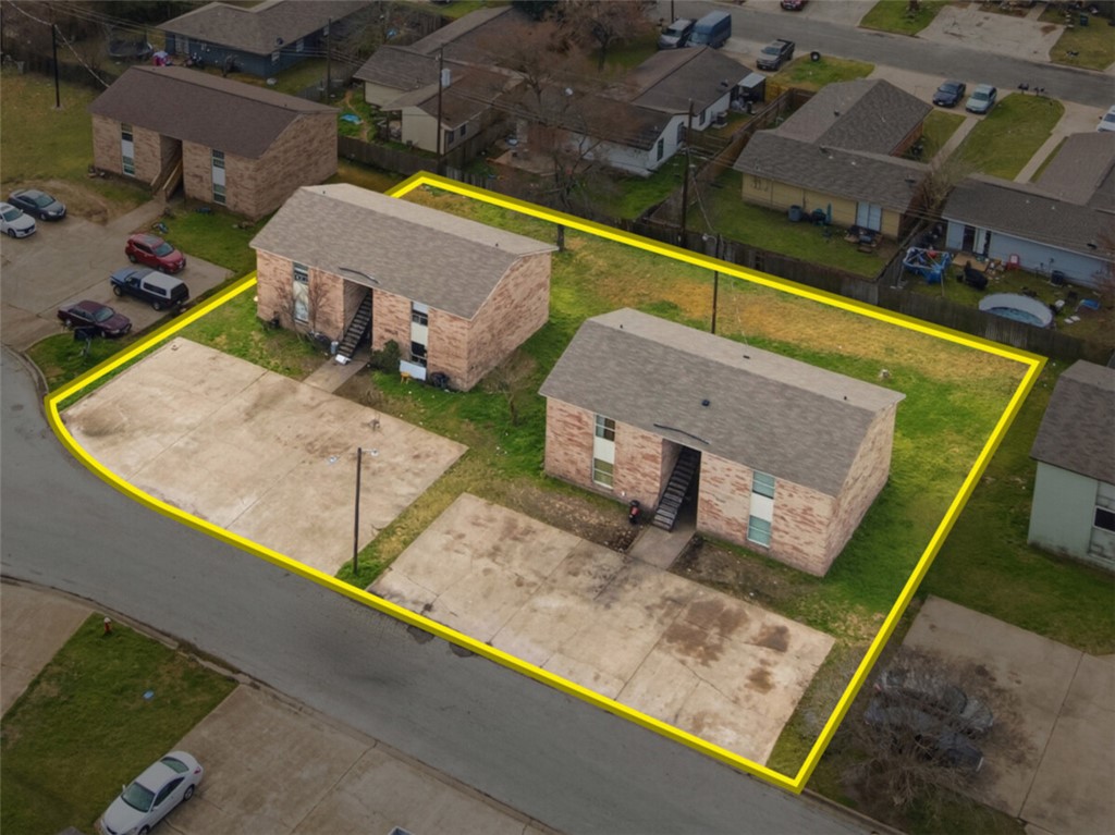 2802-2804 Cypress Bend Circle Property Photo 1