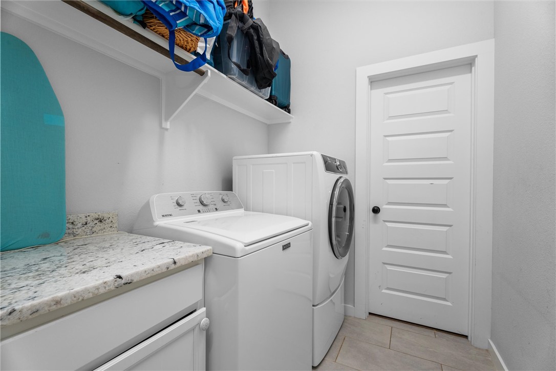 3027 Wolfpack Loop Property Photo 10