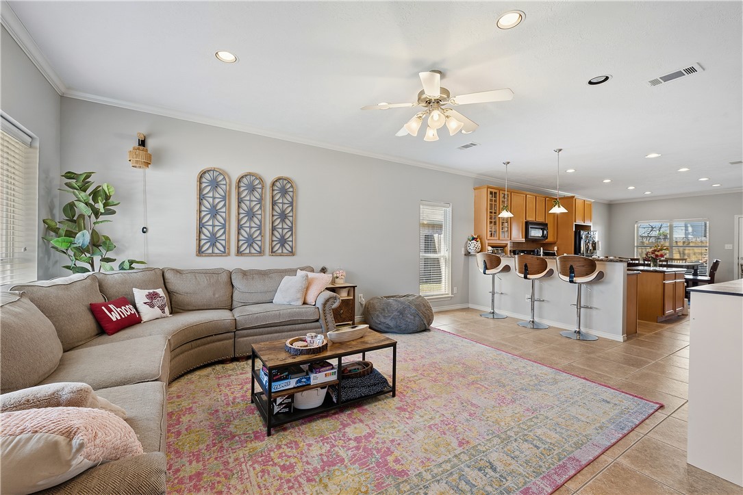 201 Richards Street Property Photo 1