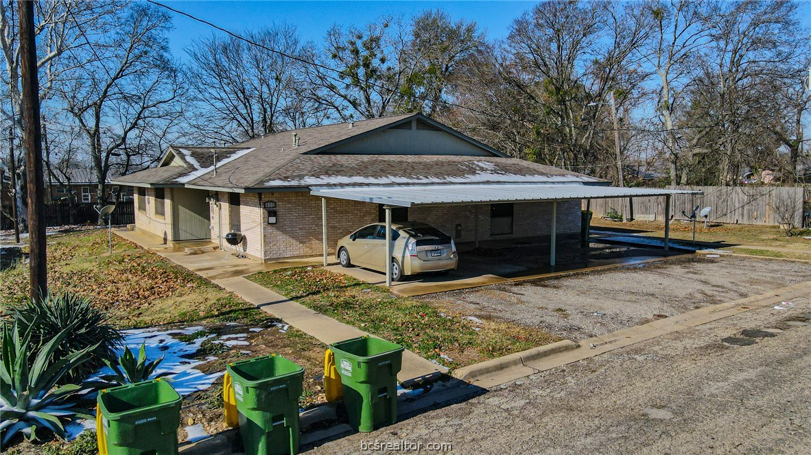800 Pine Street Property Photo 16