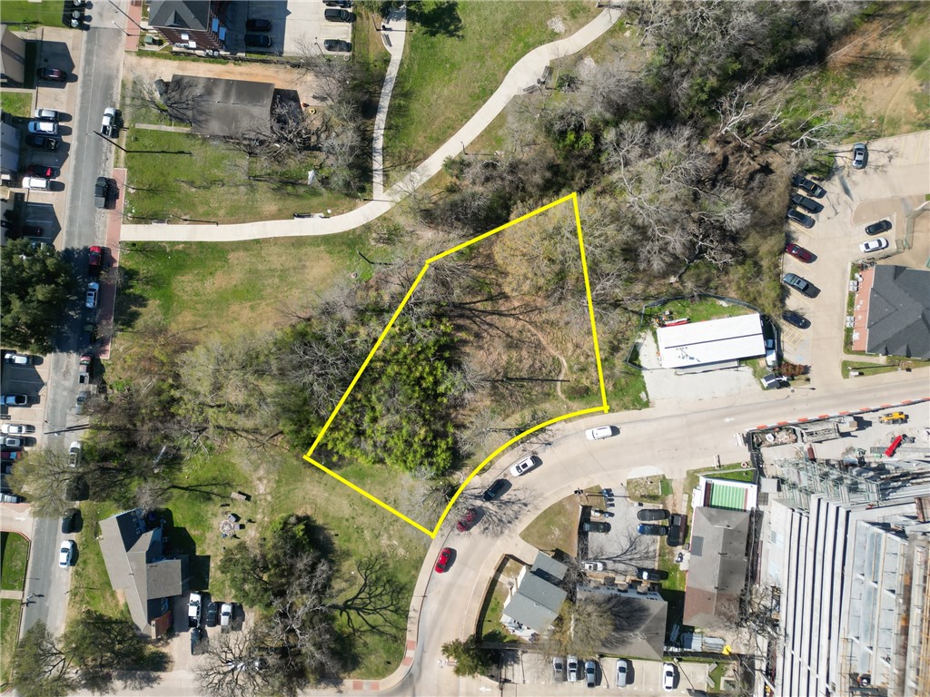 309 Cherry Street Property Photo 2