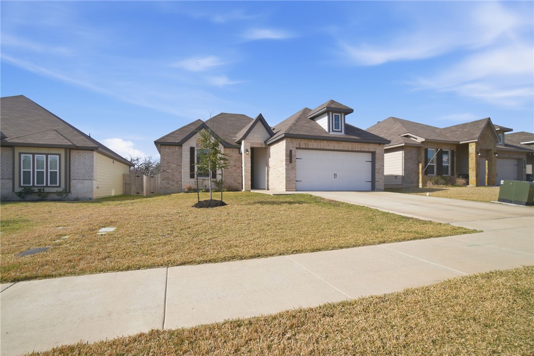 1318 Kingsgate Drive Property Photo 1