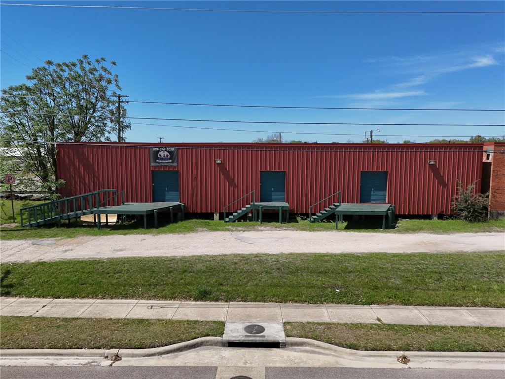502 South Tabor Avenue Property Photo 1