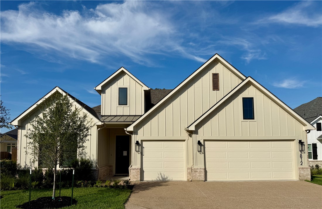 1812 Register Court Property Photo 1