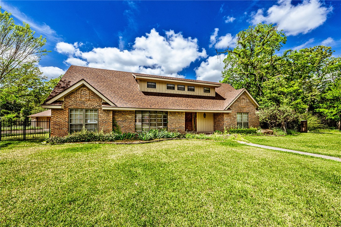 1100 Broadmoor Drive