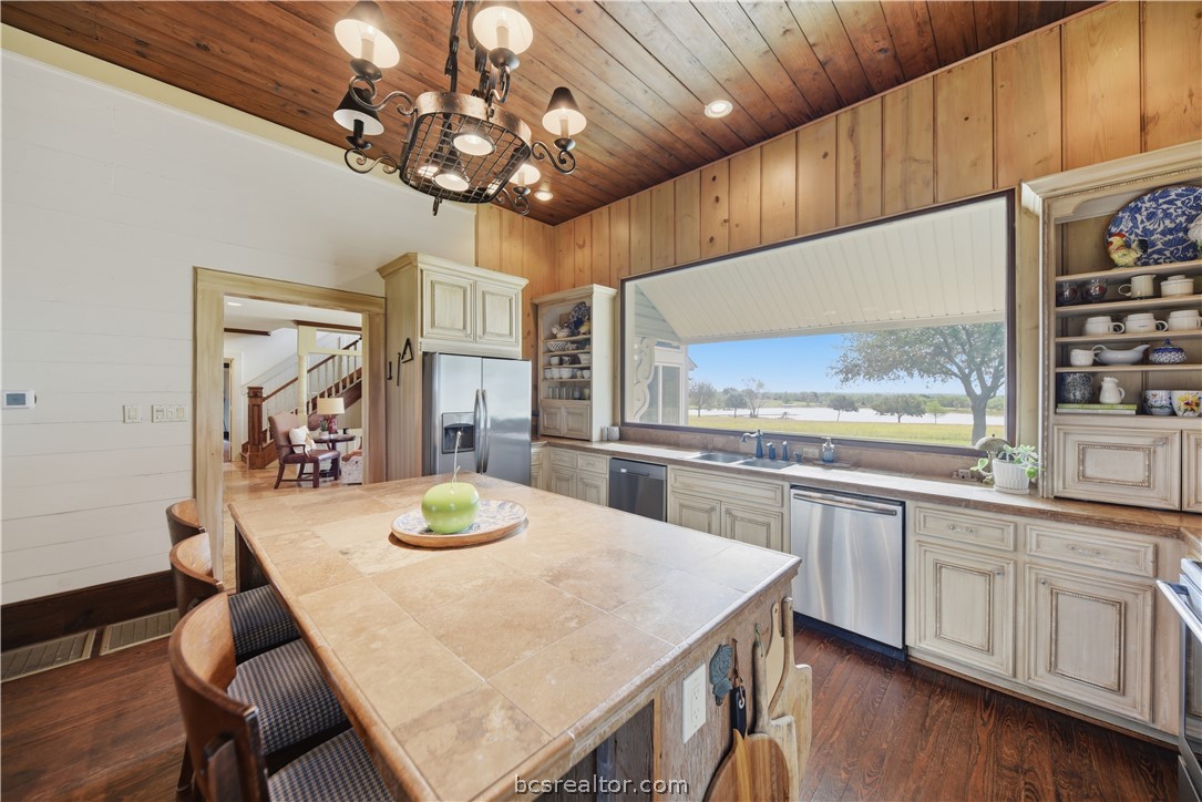 7872 North Fm 1371 Property Photo 10