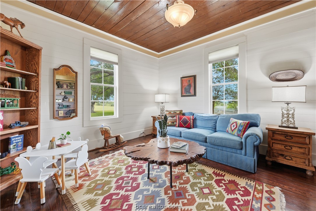 7872 North Fm 1371 Property Photo 11