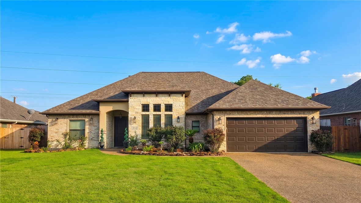 3712 Bridle Court Property Photo 1