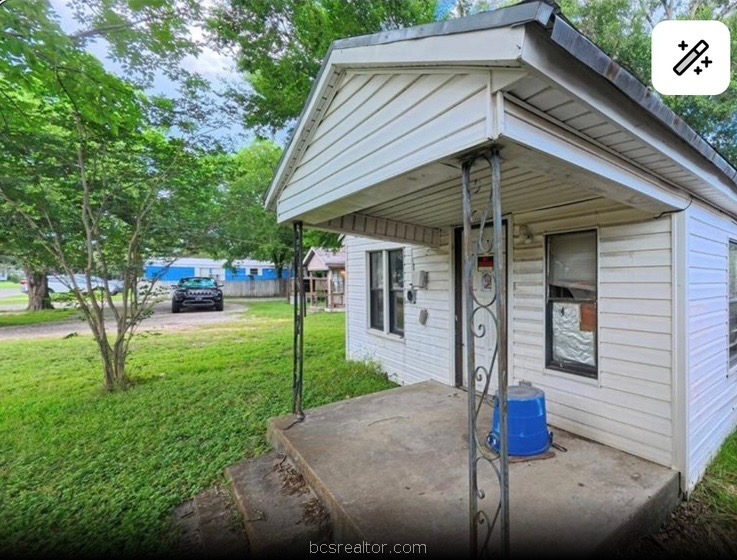 1203 Boulevard Street Property Photo 1
