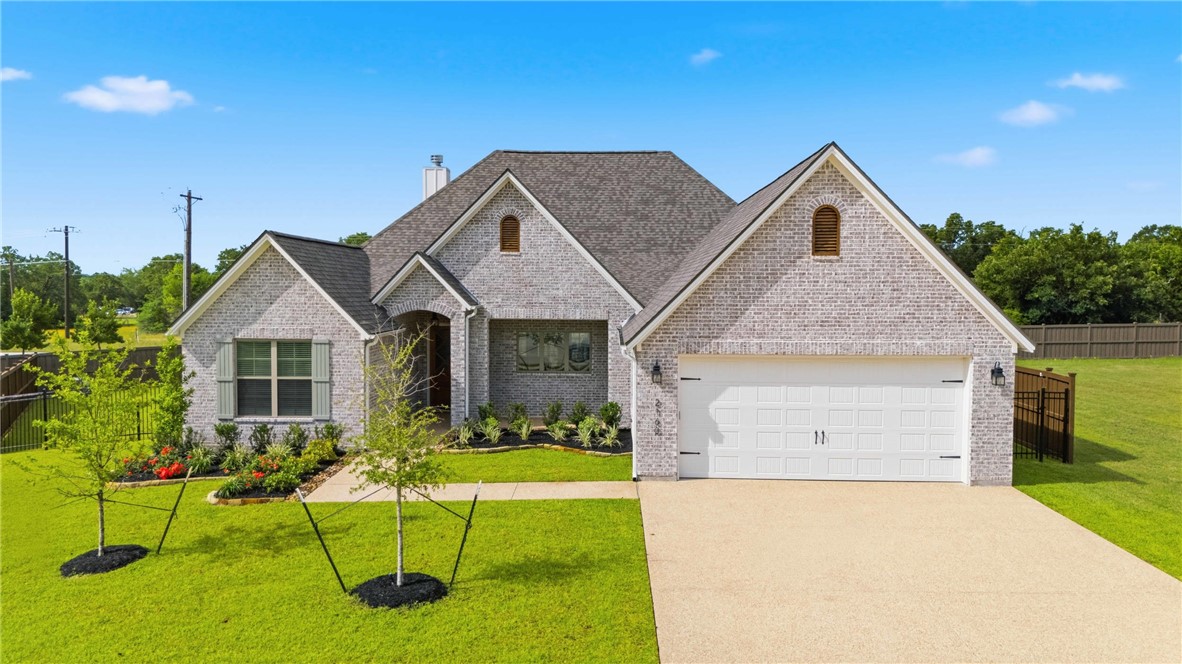 2160 Madden Circle Property Photo 1